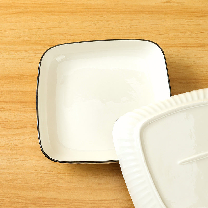 Plato blanco con borde negro (8inch) - CHO-1068