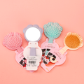 Colorful comb